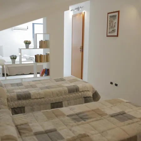 Mansarda Lungomare Appartement *